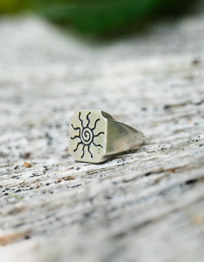 Matahari Man Ring